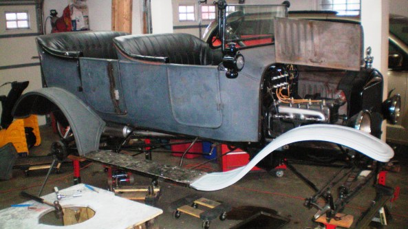 1919 Model T Ford - Barney in progress 001